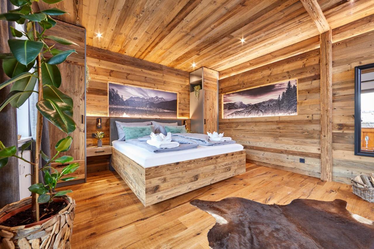 Alpis Ferienwohnung Garmisch-Partenkirchen Bagian luar foto